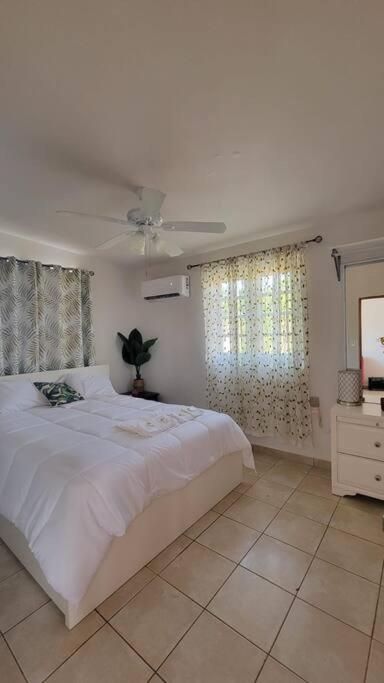 Playa Y Campo Getaway Apartment 이사벨라 외부 사진